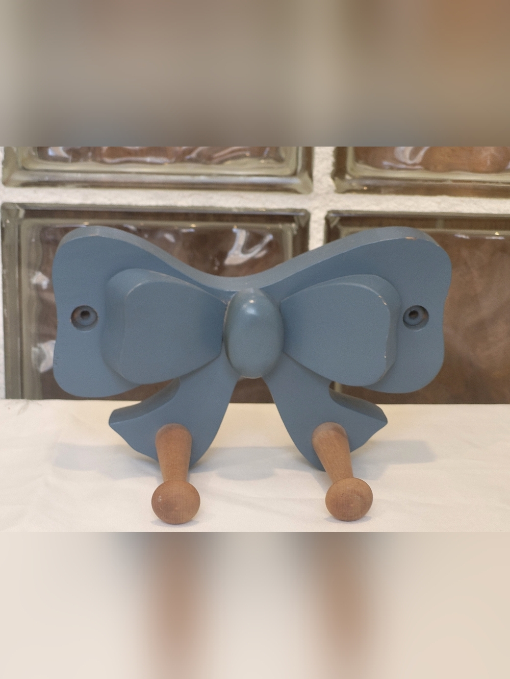 Country Traditions Wooden Bow Wall Hooks Blue 2 Peg Rack Handmade